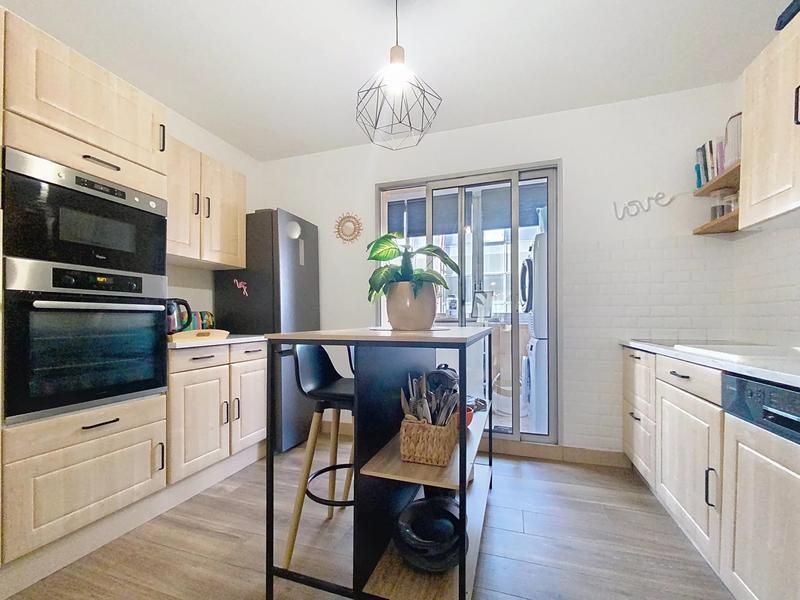 Appartement - 74 m² - 4 pièces