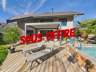 Maison contemporaine - 119 m² - 5 pièces
