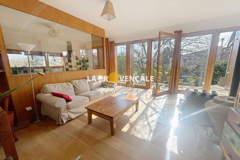 Maison d'architecte - 106 m² - 5 pièces