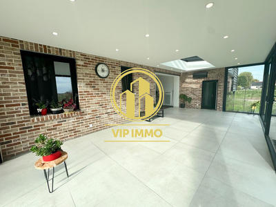 Maison - 180 m² - 5 pièces