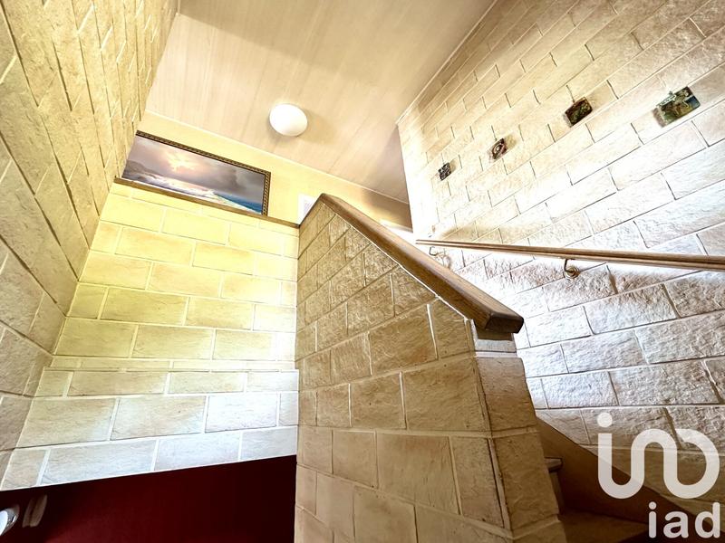 Maison - 141 m² - 7 pièces