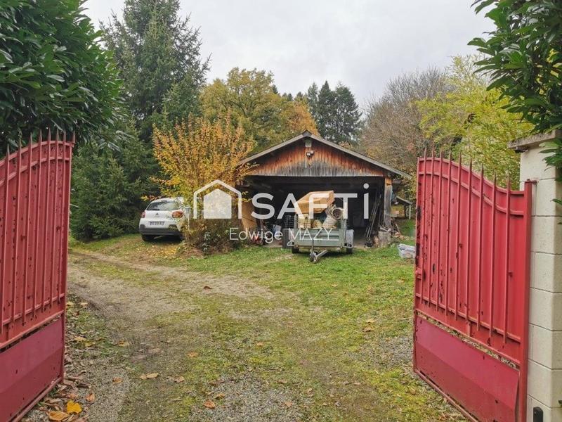 Maison - 240 m² - 6 pièces