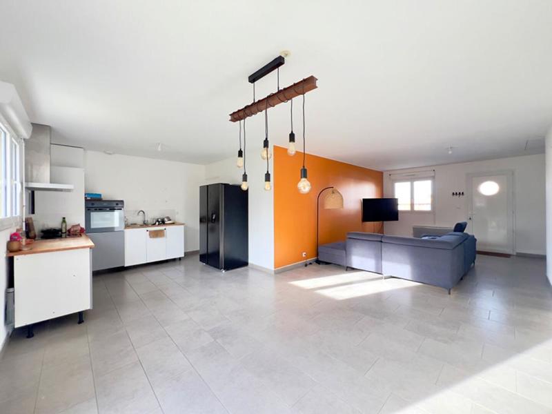 Maison - 83 m² - 4 pièces