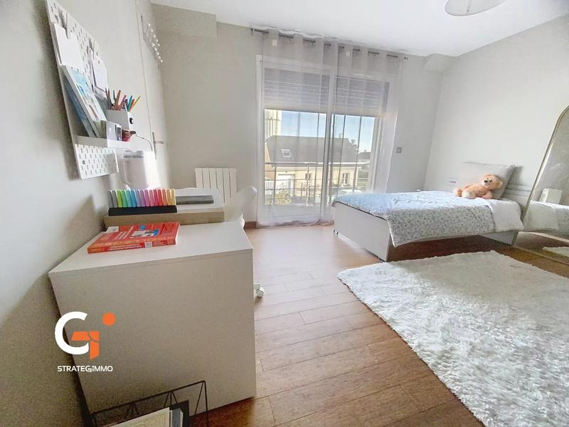 Maison - 143 m² - 6 pièces