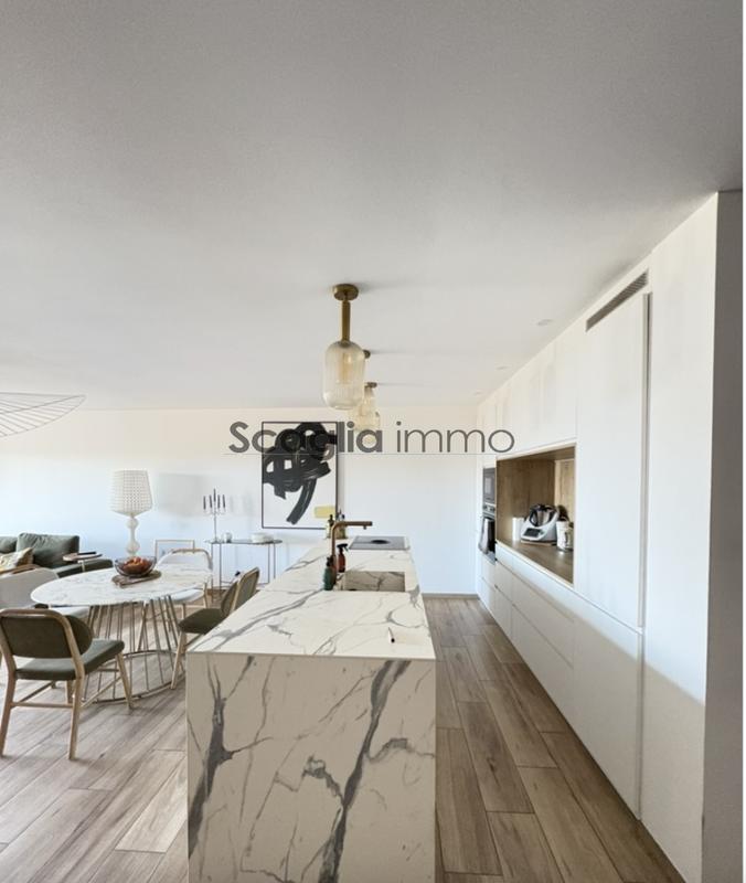 Appartement - 118 m² - 3 pièces