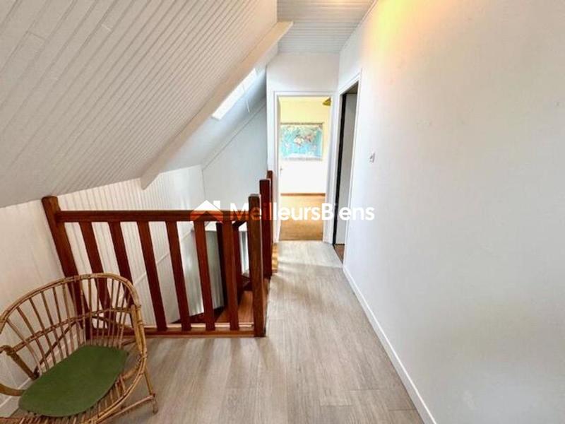 Maison - 131 m² - 8 pièces