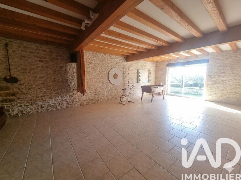 Maison - 254 m² - 6 pièces