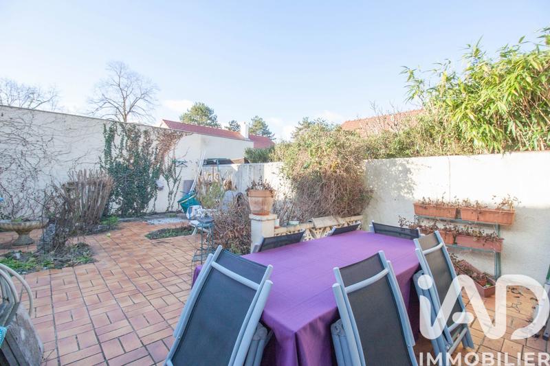 Maison - 102 m² - 6 pièces