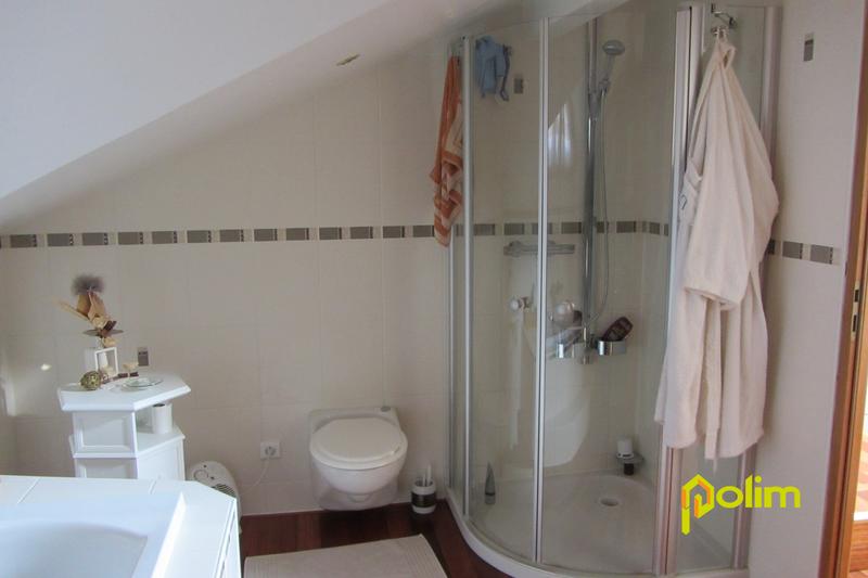 Maison - 151 m² - 6 pièces