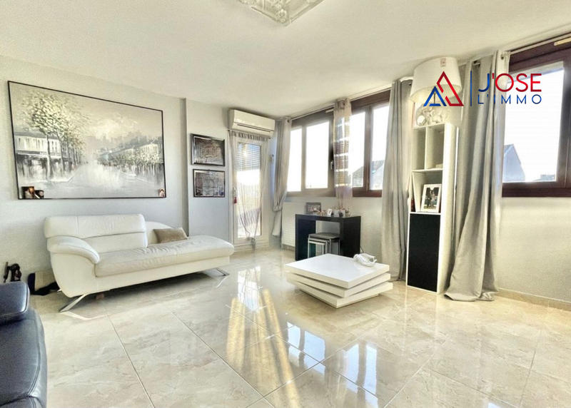 Appartement - 87 m² - 4 pièces