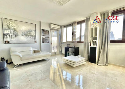 Appartement - 87 m² - 4 pièces