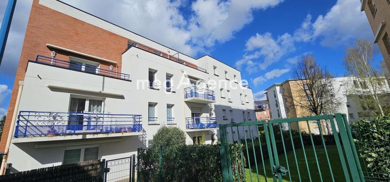 Appartement - 103 m² - 5 pièces