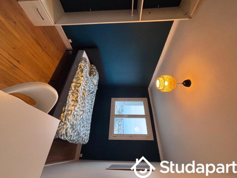 Chambre - 11 m² - 1 pièce