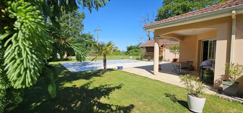 Maison - 110 m² - 4 pièces