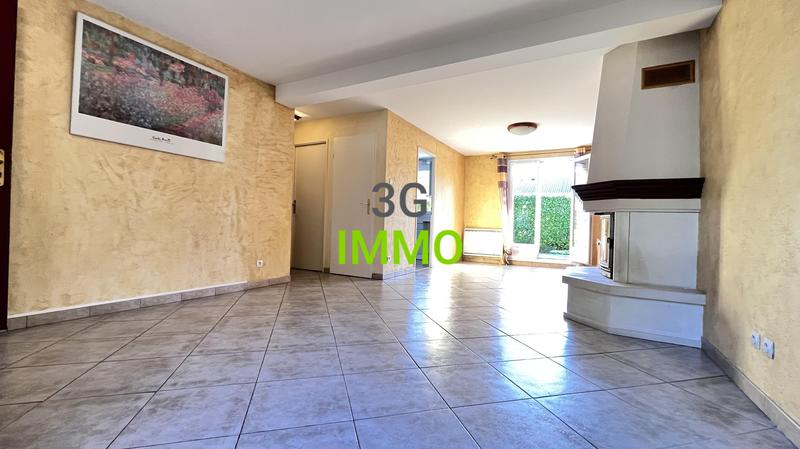 Maison - 89 m² - 5 pièces