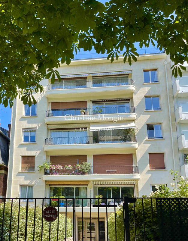 Appartement - 84 m² - 3 pièces