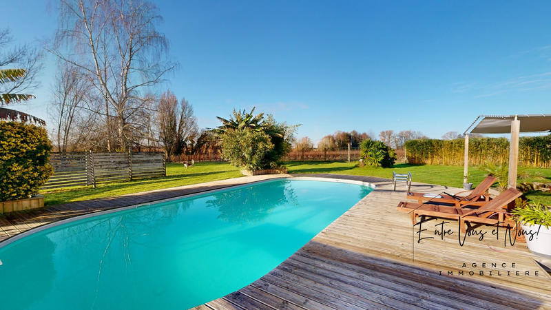 Maison ancienne - 250 m² - 6 pièces