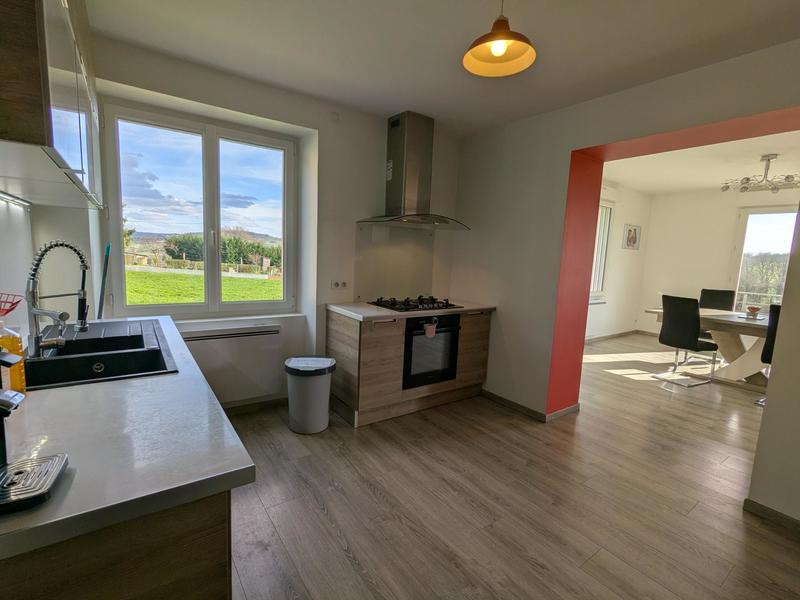 Maison - 258 m² - 6 pièces