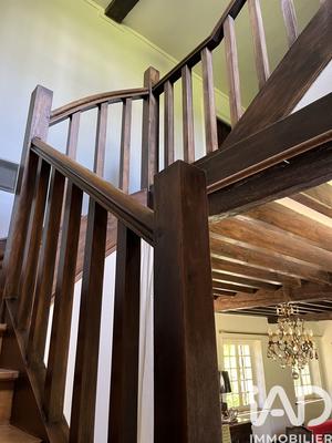 Maison - 258 m² - 10 pièces