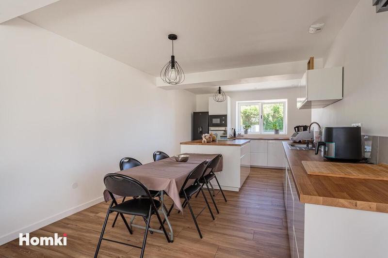 Maison - 160 m² - 7 pièces