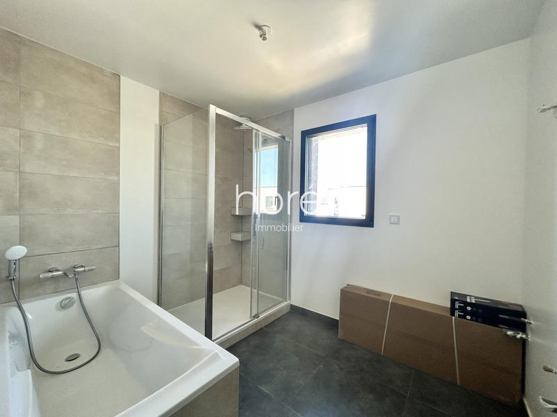 Maison - 165 m² - 6 pièces