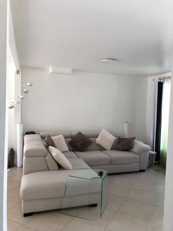 Maison - 97 m² - 5 pièces