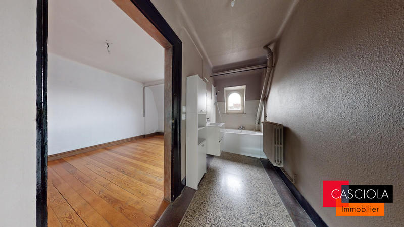 Appartement - 144 m² - 4 pièces