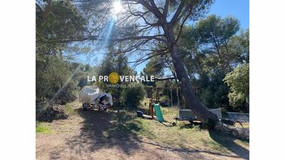 Terrain constructible - 500 m²