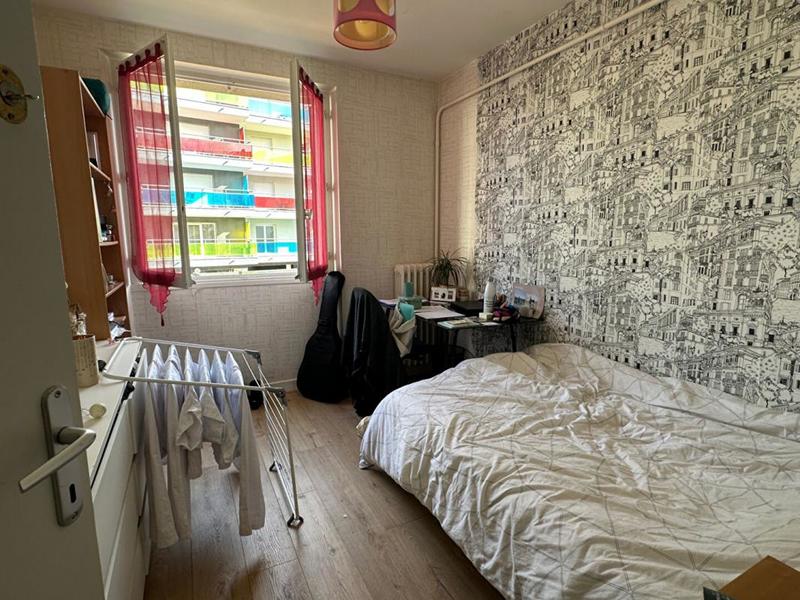 Appartement - 86 m² - 5 pièces