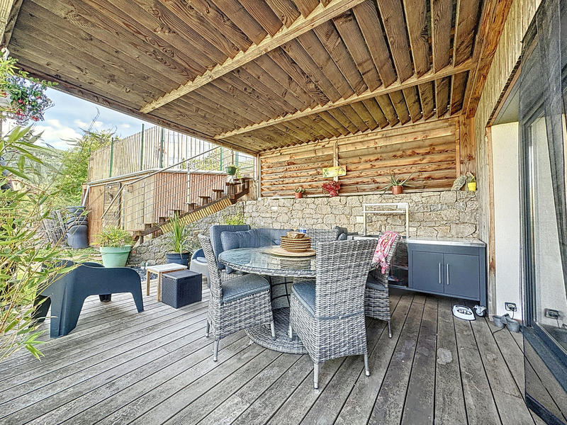 Maison - 87 m² - 3 pièces