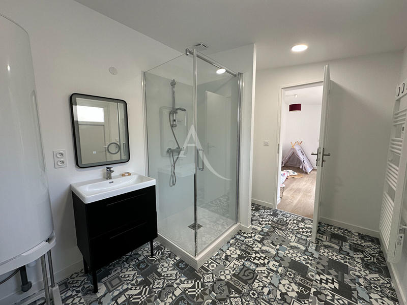 Maison - 96 m² - 4 pièces