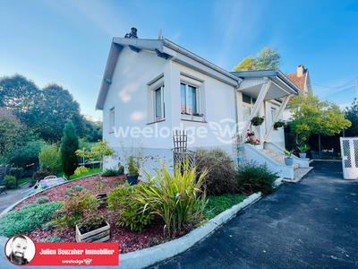 Maison - 93 m² - 5 pièces