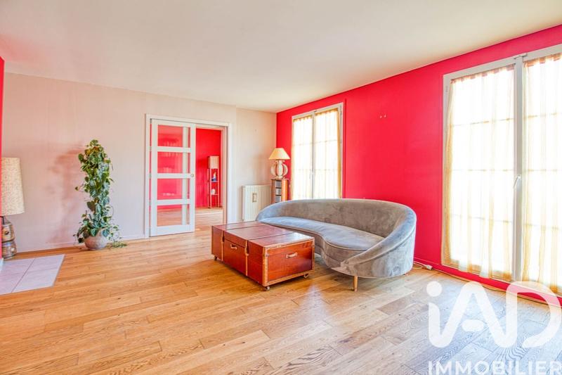 Maison - 143 m² - 7 pièces