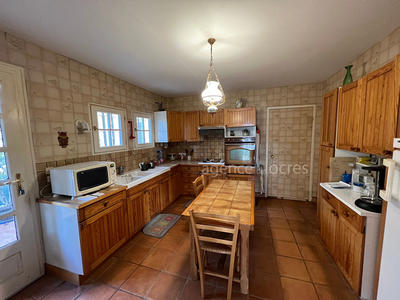 Maison - 195 m² - 7 pièces