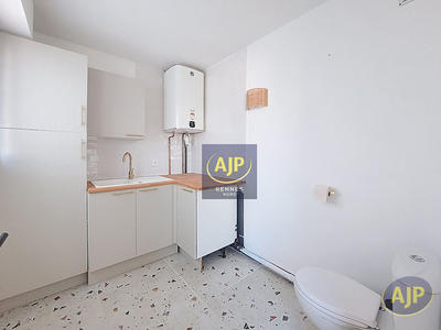 Appartement - 90 m² - 3 pièces