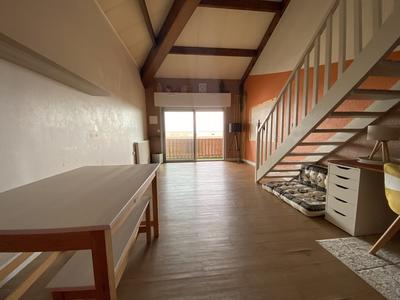 Duplex - 70 m² - 4 pièces