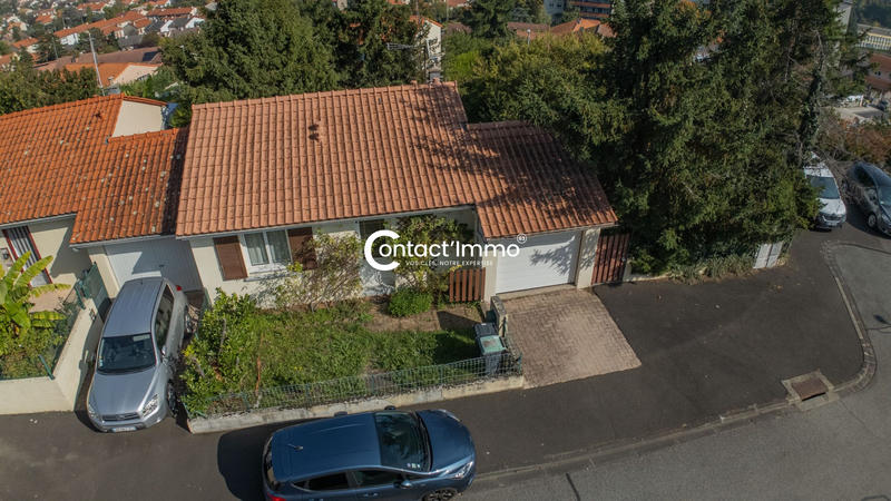 Maison - 99 m² - 4 pièces