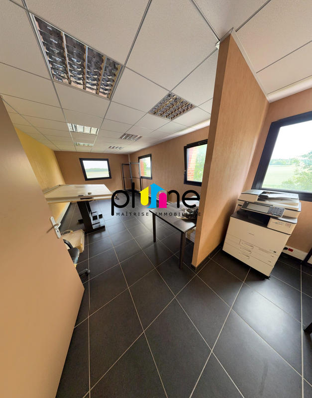 Bureau - 120 m²