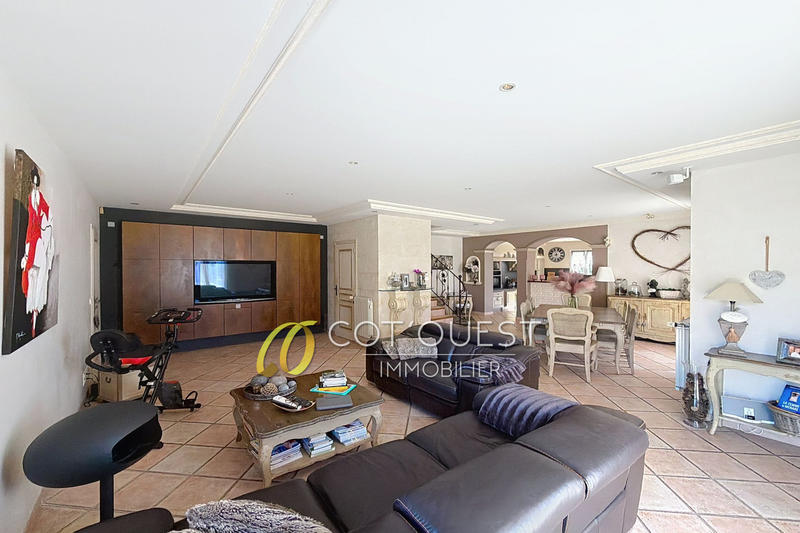 Maison - 112 m² - 4 pièces