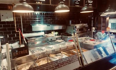 Local commercial - 130 m² - 4 pièces