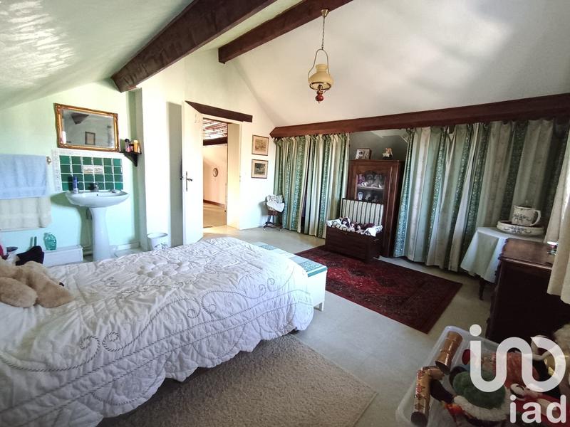 Maison - 141 m² - 7 pièces