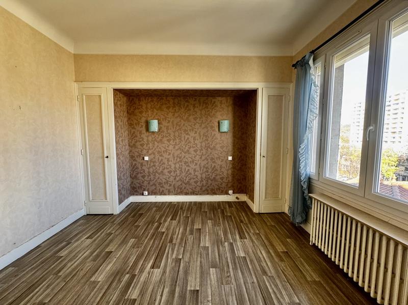Appartement - 85 m² - 3 pièces