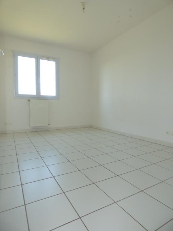 Château - 70 m² - 4 pièces