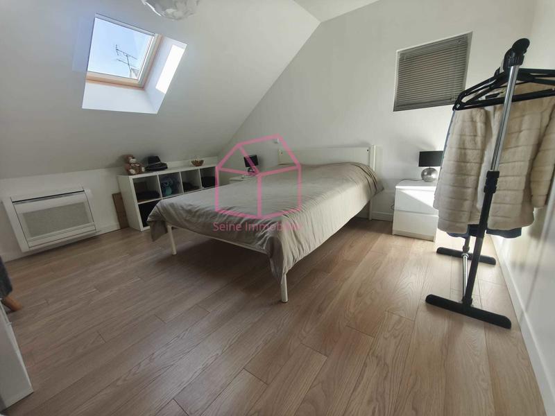 Maison - 115 m² - 4 pièces