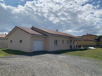 Maison - 106 m² - 4 pièces