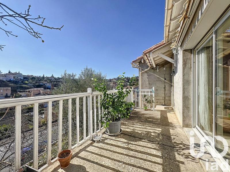 Maison - 107 m² - 5 pièces