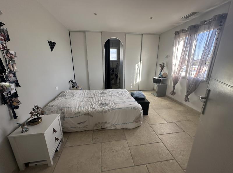 Villa - 141 m² - 5 pièces