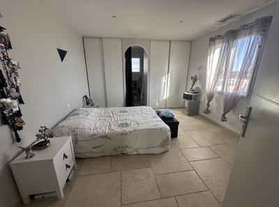 Villa - 141 m² - 5 pièces