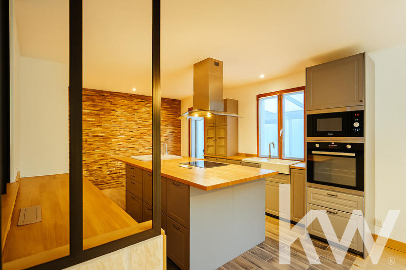 Maison - 87 m² - 4 pièces