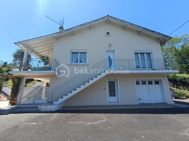 Maison - 130 m² - 5 pièces